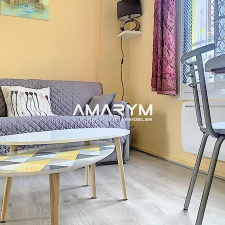 Appartement trois personnes sur la commune de AULT Appartement *